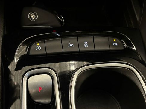 Used 2021 Buick Envision Essence w/ Sport Touring Package image 45