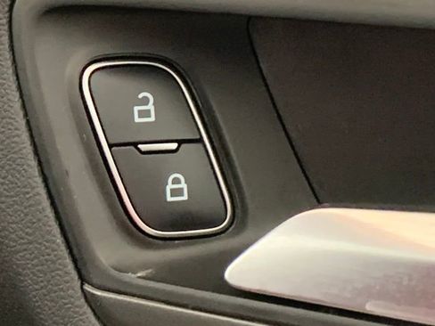 Used 2025 Ford Escape Active w/ Active Premium Tech Pack image 37