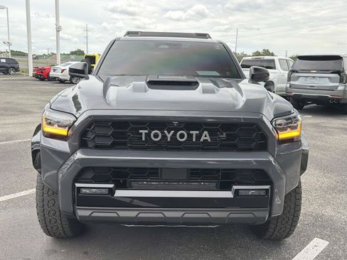 Used 2025 Toyota 4Runner TRD Pro AWD/4WD image 9