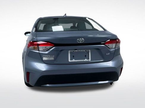 Certified 2022 Toyota Corolla LE image 22