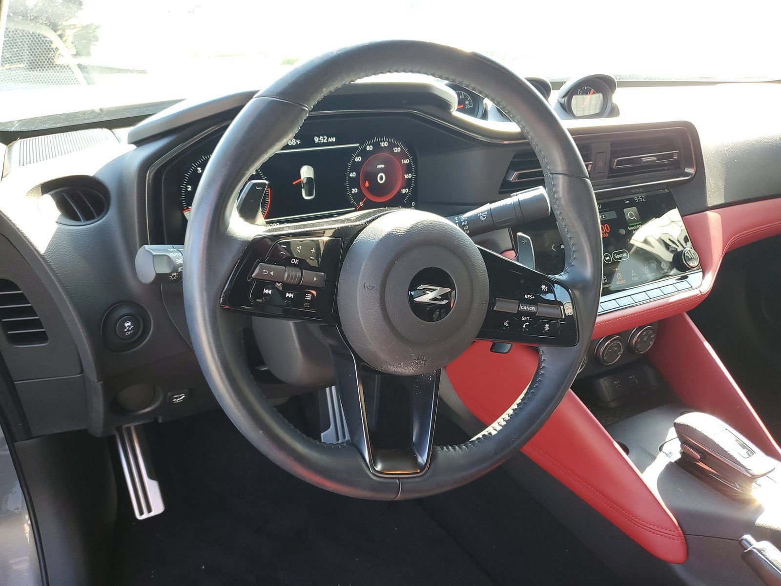 Used 2025 Nissan Z Performance w/ Floor Mat Package RWD image 10
