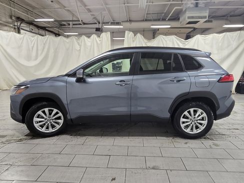 Certified 2024 Toyota Corolla Cross LE image 12