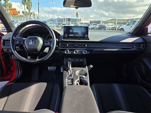Used 2022 Honda Civic Sport image 16