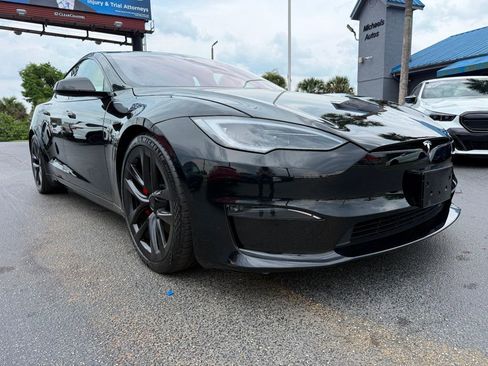 Used 2023 Tesla Model S Plaid AWD/4WD image 3