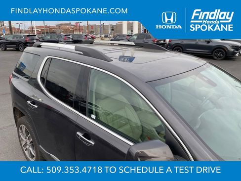 Used 2017 GMC Acadia Denali image 5