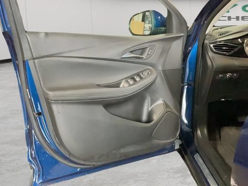 Used 2023 Buick Encore GX Preferred w/ Cold Weather Comfort Package AWD/4WD image 13
