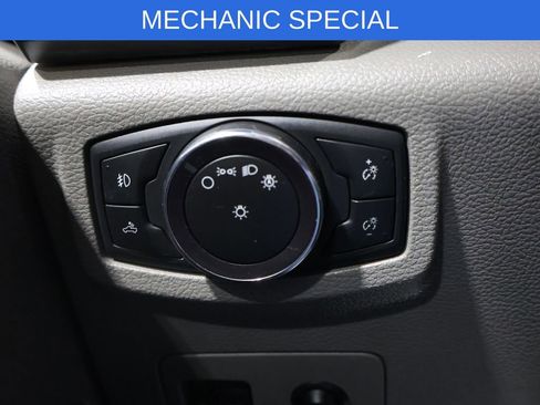 Used 2018 Ford F150 XLT w/ Trailer Tow Package image 30