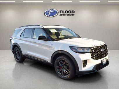 New 2026 Ford Explorer ST-Line w/ ST-Line Street Pack