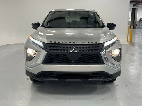 Used 2022 Mitsubishi Eclipse Cross LE image 6