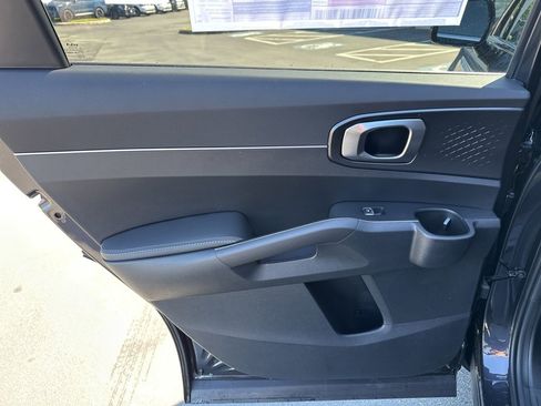New 2026 Kia Sorento S image 20