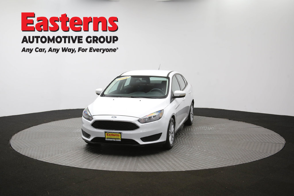 Used 2018 Ford Focus SE w/ Cold Weather Package FWD image 53