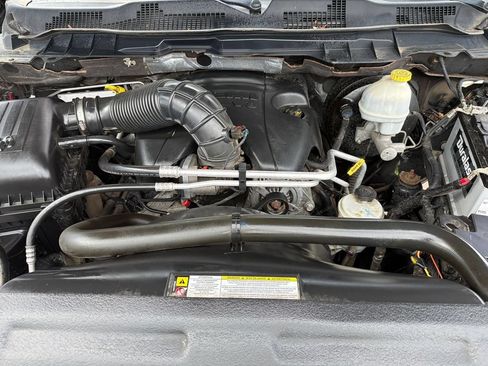 Used 2011 RAM 2500 ST w/ ST Popular Equipment Group AWD/4WD image 24