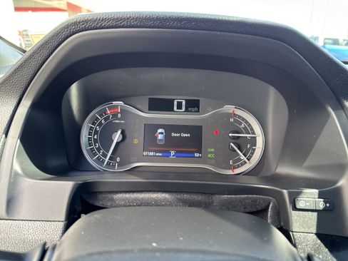 Used 2021 Honda Ridgeline Black Edition image 11