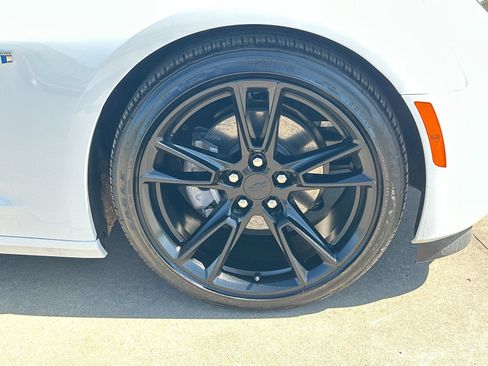 Used 2024 Chevrolet Camaro LT w/ RS Package RWD image 10