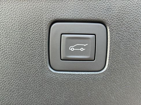 New 2025 Buick Envista Sport Touring w/ Convenience I Package FWD image 31