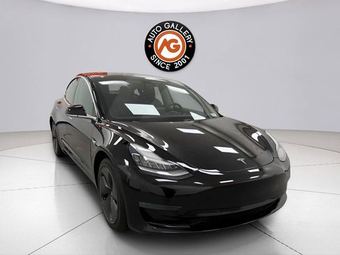 Used 2019 Tesla Model 3 Long Range AWD/4WD image 3