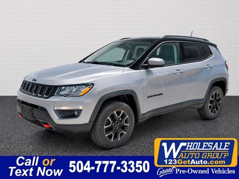 Used 2019 Jeep Compass Trailhawk AWD/4WD image 1