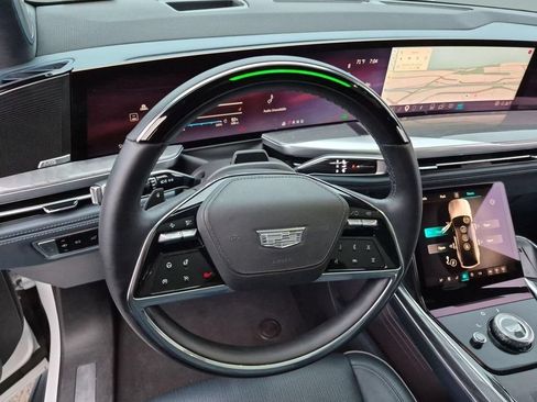 New 2025 Cadillac Escalade IQ Sport 2 AWD/4WD image 10