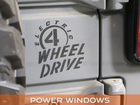 Used 2023 Jeep Wrangler Unlimited image 10