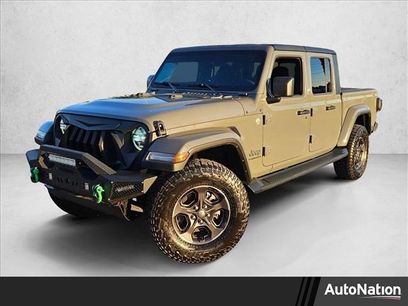 Used 2023 Jeep Gladiator Overland w/ LED Lighting Group