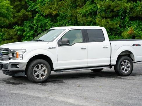 Used 2019 Ford F150 XLT w/ Equipment Group 302A Luxury image 2