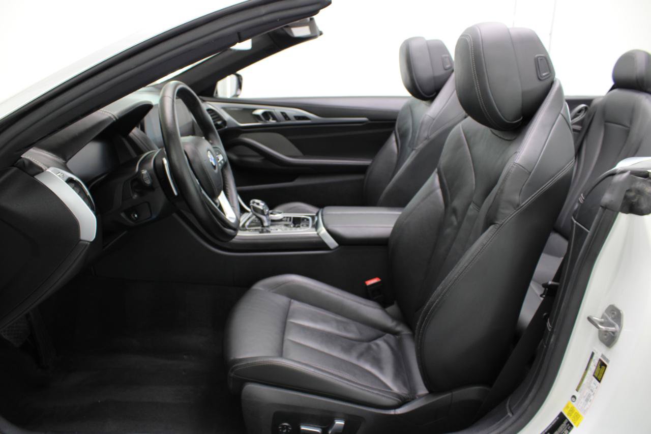 Used 2020 BMW 840i Convertible w/ Driving Assistance Package 2 RWD image 37