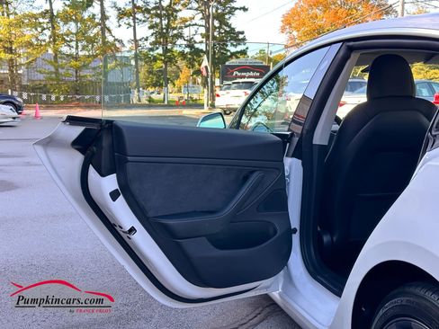 Used 2020 Tesla Model 3 Long Range image 27