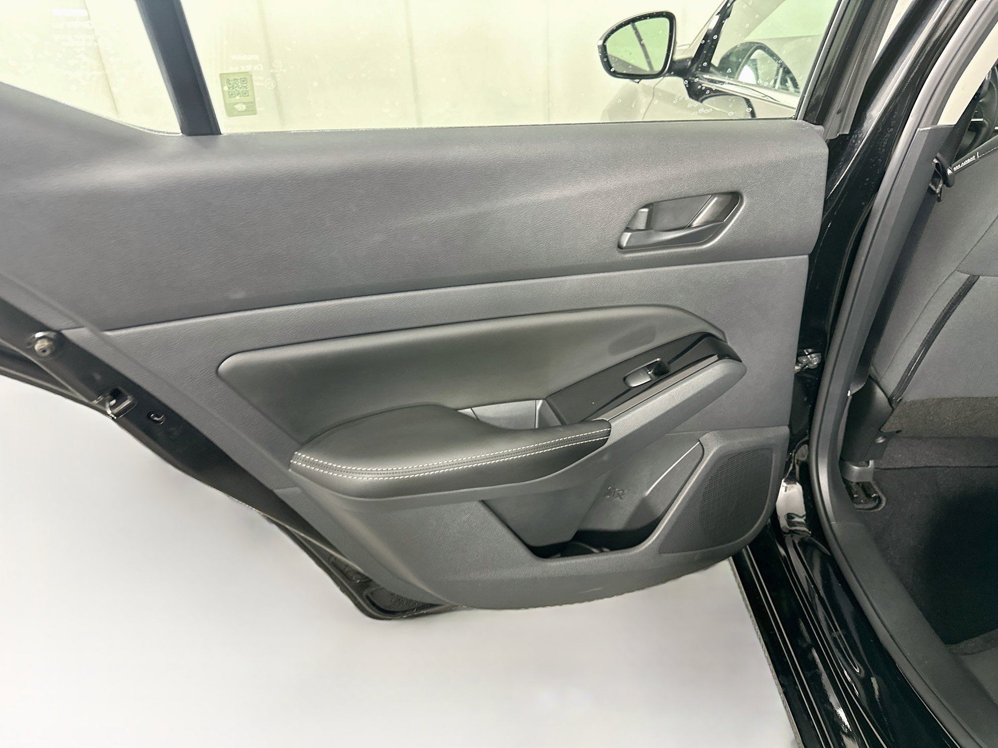 Used 2023 Nissan Altima 2.5 SV FWD image 25