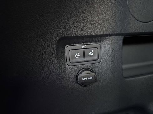 Used 2021 Kia Telluride S image 34