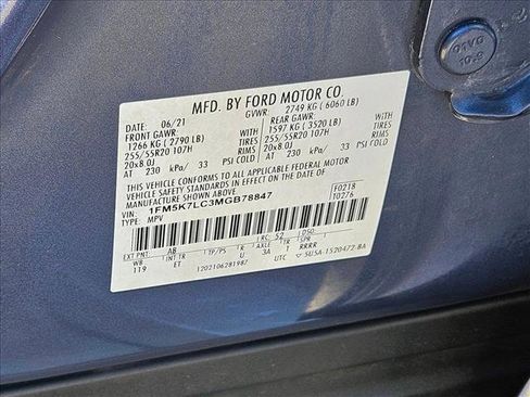 Used 2021 Ford Explorer King Ranch w/ Premium Technology Package image 28