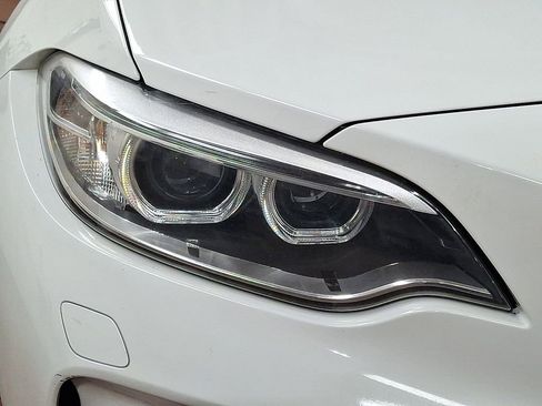 Used 2017 BMW M2 image 7