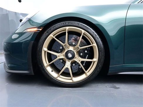 Certified 2022 Porsche 911 GT3 image 6