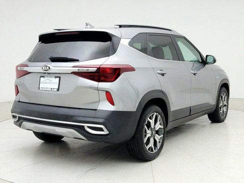 Used 2021 Kia Seltos EX image 5