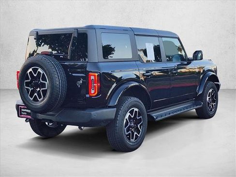 Used 2025 Ford Bronco Outer Banks AWD/4WD image 5