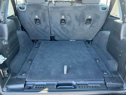 Used 2019 Jeep Wrangler Unlimited Sport image 19