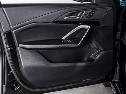 Used 2025 BMW X2 xDrive28i image 15