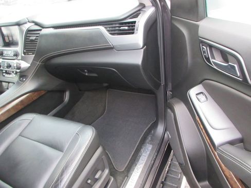 Certified 2017 Chevrolet Tahoe LT w/ LT Signature Package image 21