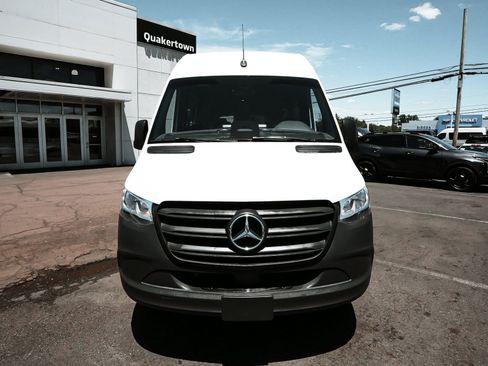 Used 2026 Mercedes-Benz Sprinter 2500 image 2