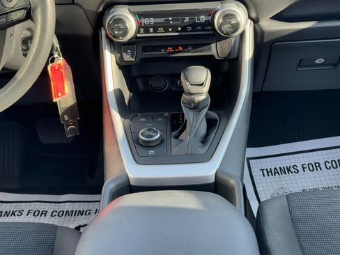 Used 2024 Toyota RAV4 LE image 17