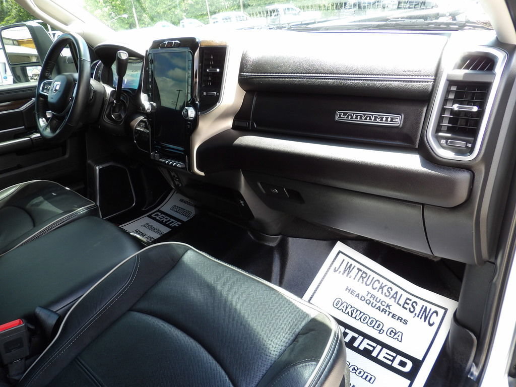 Used 2023 RAM 2500 Laramie AWD/4WD image 37