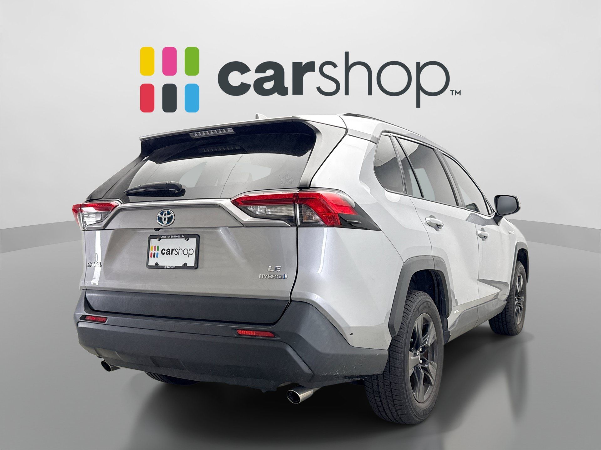 Used 2019 Toyota RAV4 LE w/ Carpet Mat Package AWD/4WD image 5
