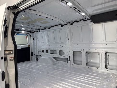 New 2025 Ford Transit 350 148 Low Roof image 21