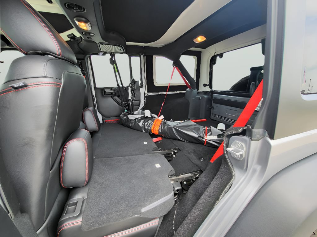 Used 2018 Jeep Wrangler Unlimited Rubicon AWD/4WD image 22