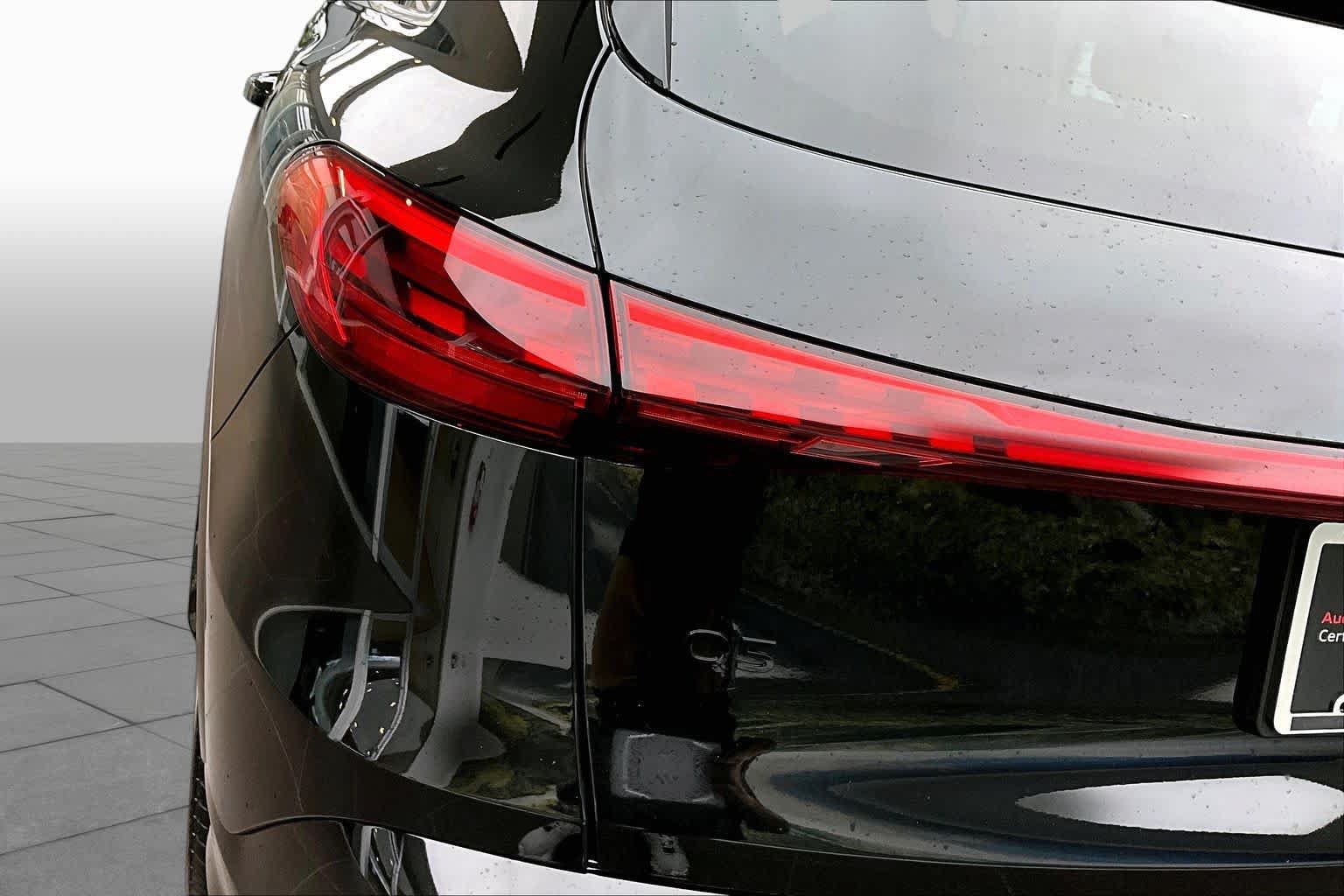 Certified 2025 Audi Q5 Premium AWD/4WD image 28