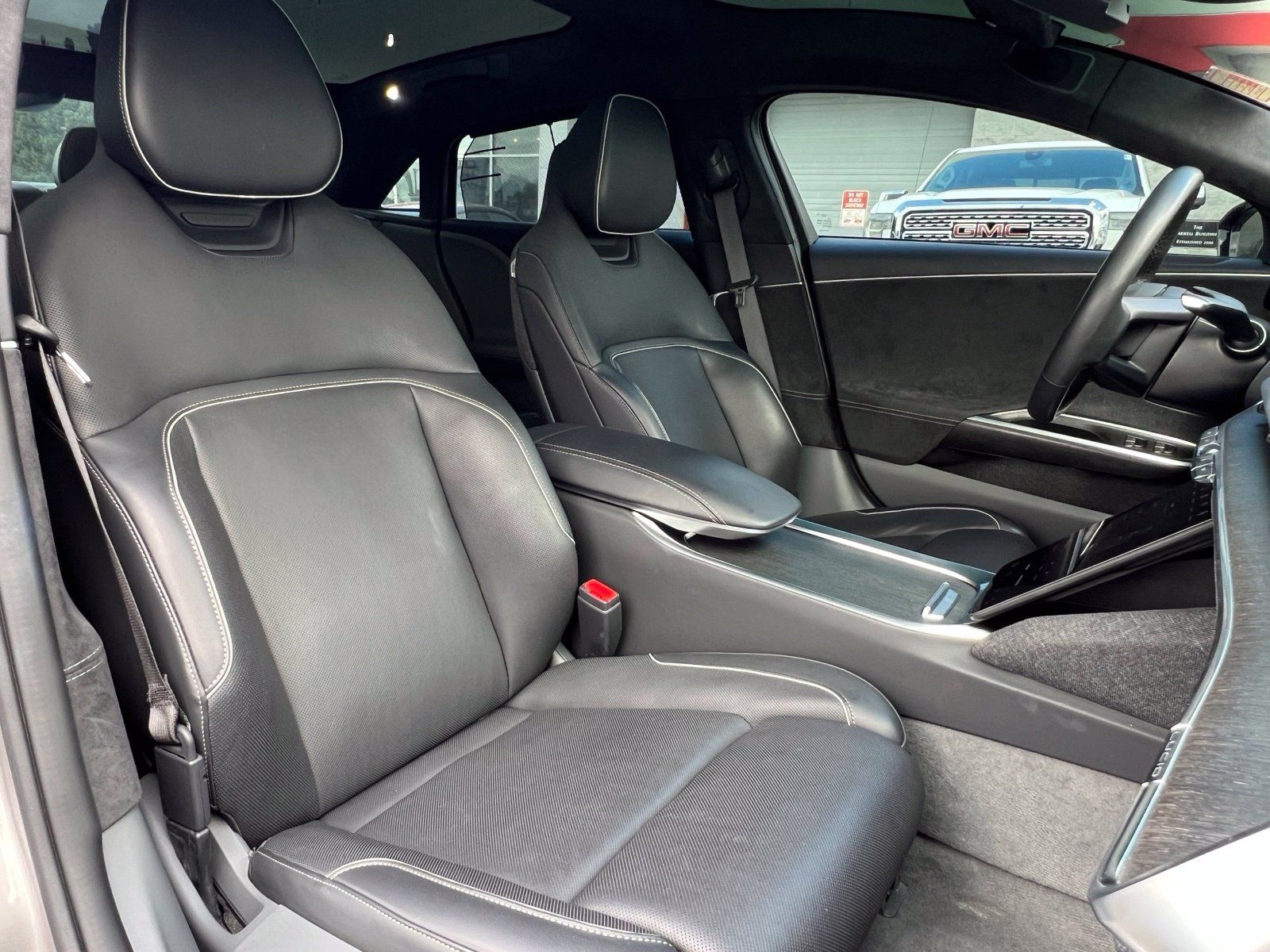Used 2023 Lucid Air Grand Touring AWD/4WD image 16