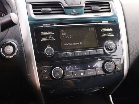 Used 2014 Nissan Altima 2.5 SV FWD image 15
