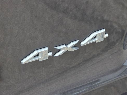 Used 2019 Jeep Cherokee Limited w/ Luxury Group AWD/4WD image 42
