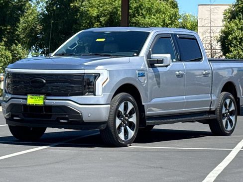 Used 2024 Ford F150 Lightning Platinum AWD/4WD image 16