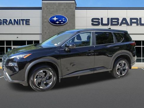 Used 2025 Nissan Rogue SV AWD/4WD image 5