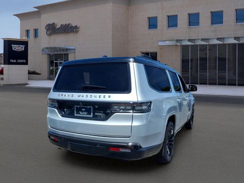 Used 2024 Jeep Grand Wagoneer L Series III w/ Rear Seat Video Group 1 AWD/4WD image 5